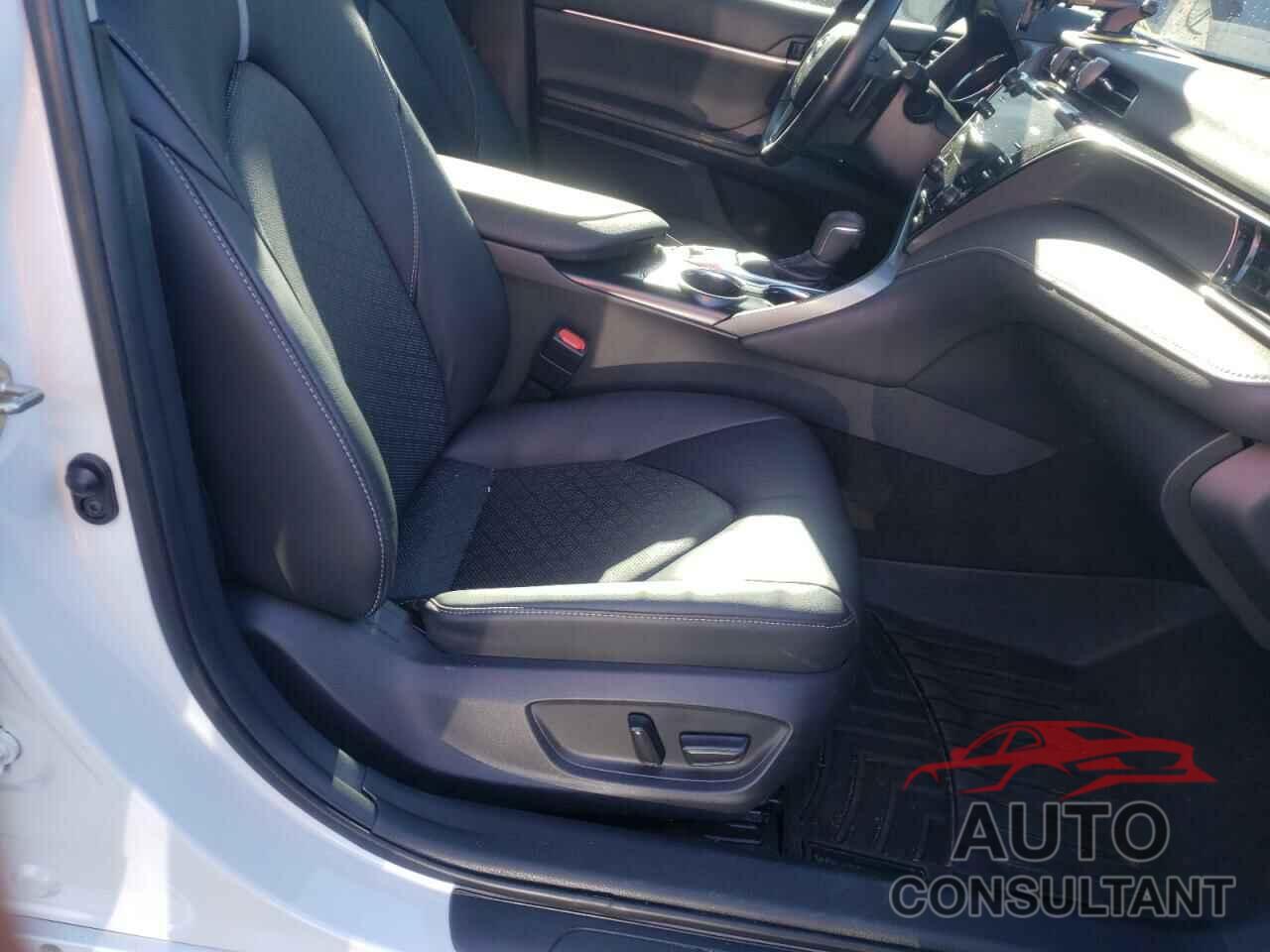 TOYOTA CAMRY 2019 - 4T1BZ1HK3KU028523
