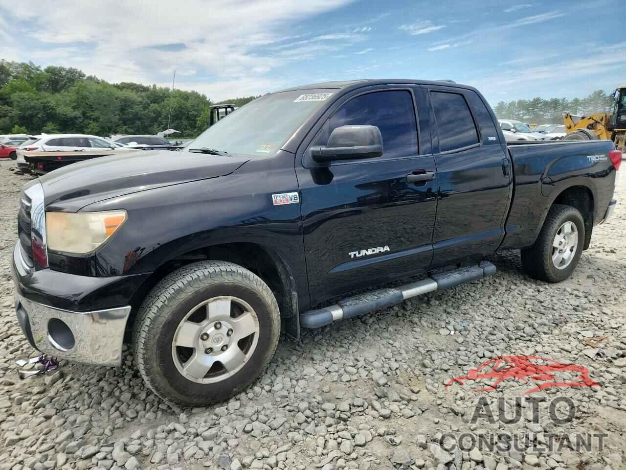 TOYOTA TUNDRA 2011 - 5TFUY5F18BX188137