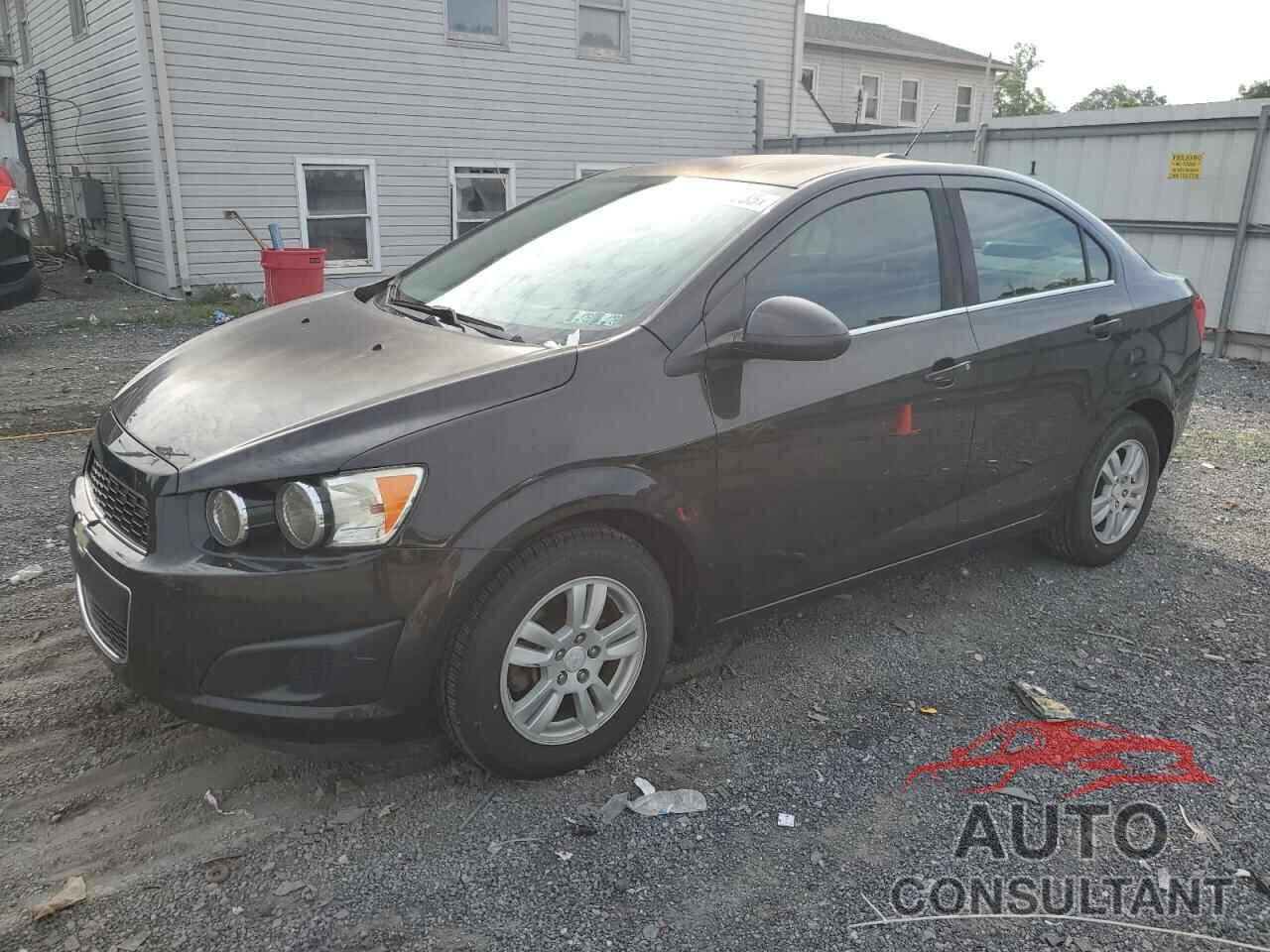 CHEVROLET SONIC 2015 - 1G1JC5SH6F4116714