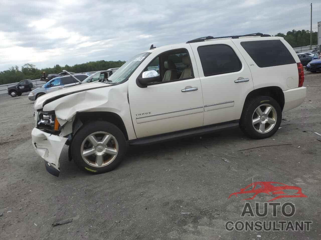 CHEVROLET TAHOE 2013 - 1GNSKCE0XDR192002