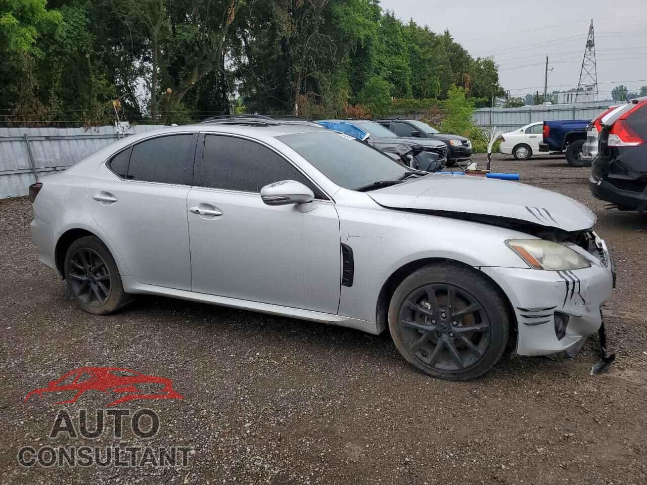 LEXUS IS 2012 - JTHCF5C25C5052882