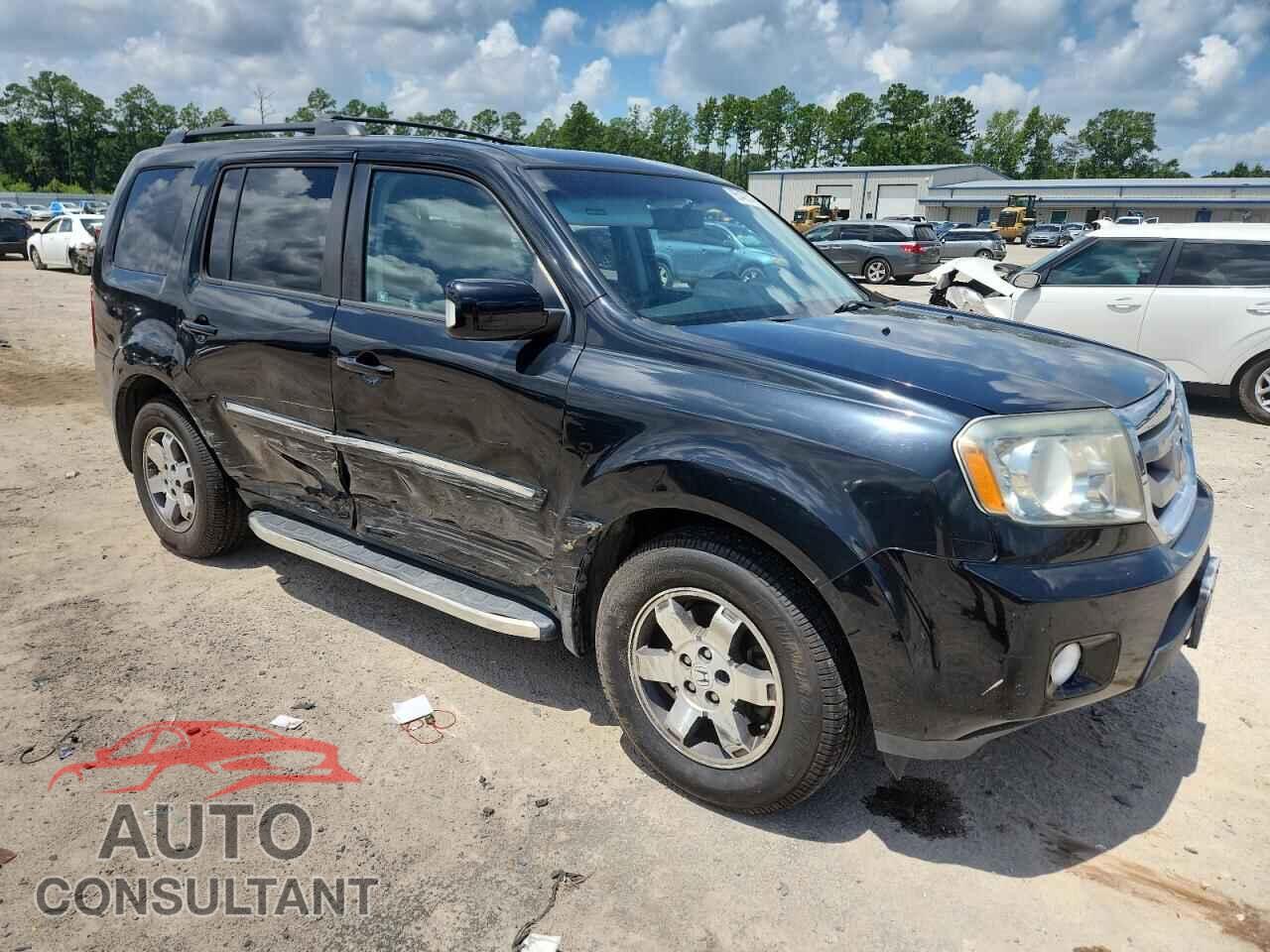 HONDA PILOT 2011 - 5FNYF4H96BB102399
