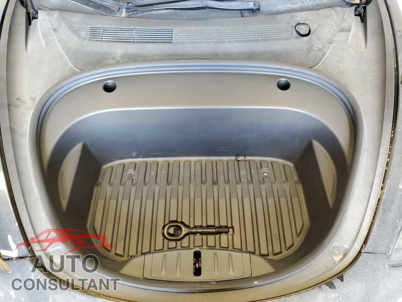 TESLA MODEL 3 2022 - 5YJ3E1EA2NF186624