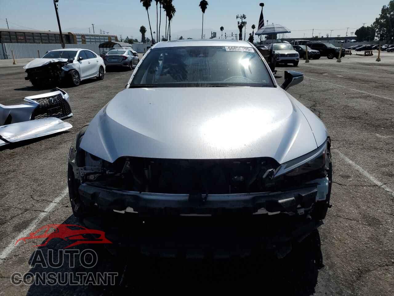 LEXUS IS 2023 - JTHDA1D25P5126169
