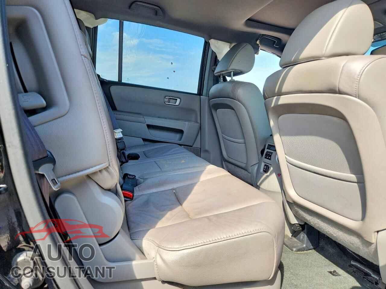 HONDA PILOT 2014 - 5FNYF4H57EB037886