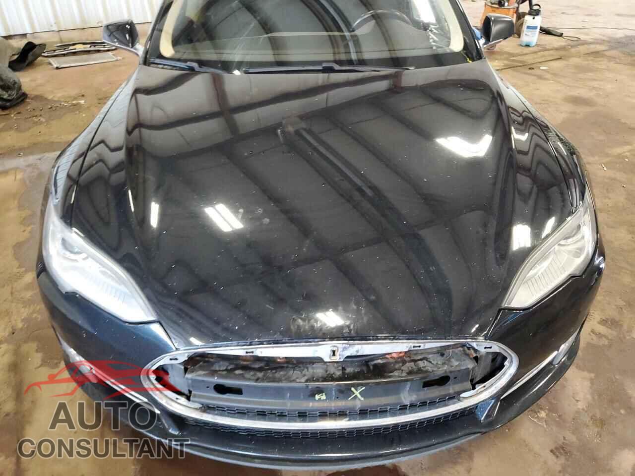TESLA MODEL S 2014 - 5YJSA1H1XEFP51978