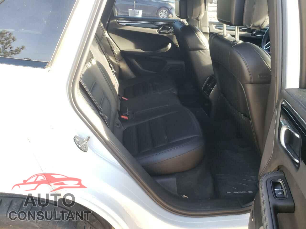 PORSCHE MACAN 2016 - WP1AB2A50GLB43123