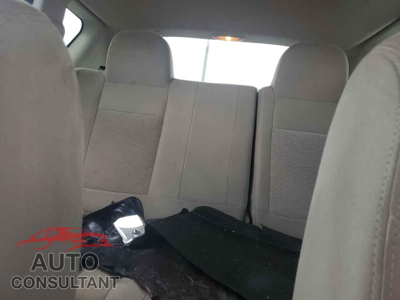 JEEP COMPASS 2015 - 1C4NJCBB3FD372775
