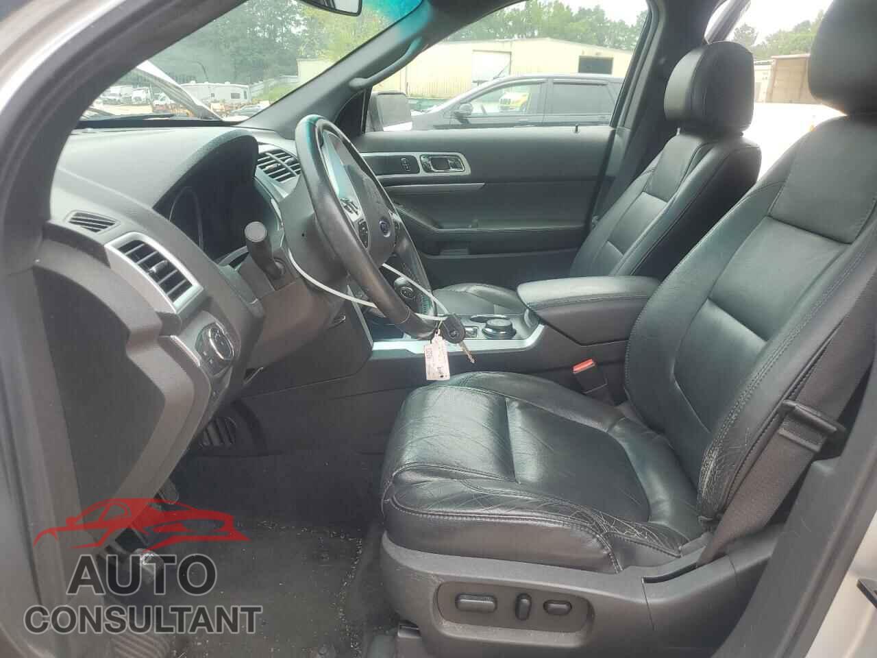 FORD EXPLORER 2011 - 1FMHK8D85BGA04823