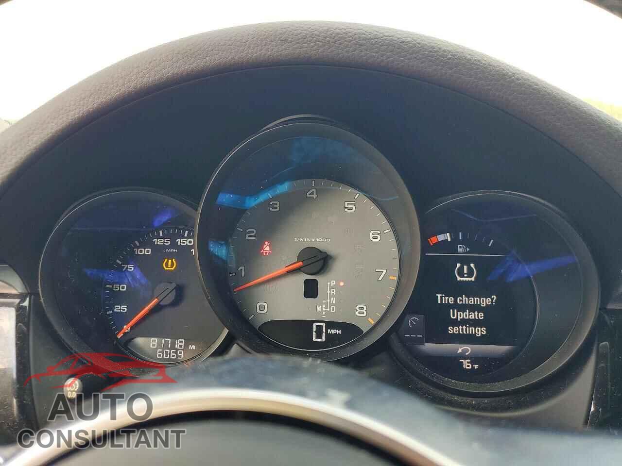PORSCHE MACAN 2018 - WP1AB2A5XJLB33335