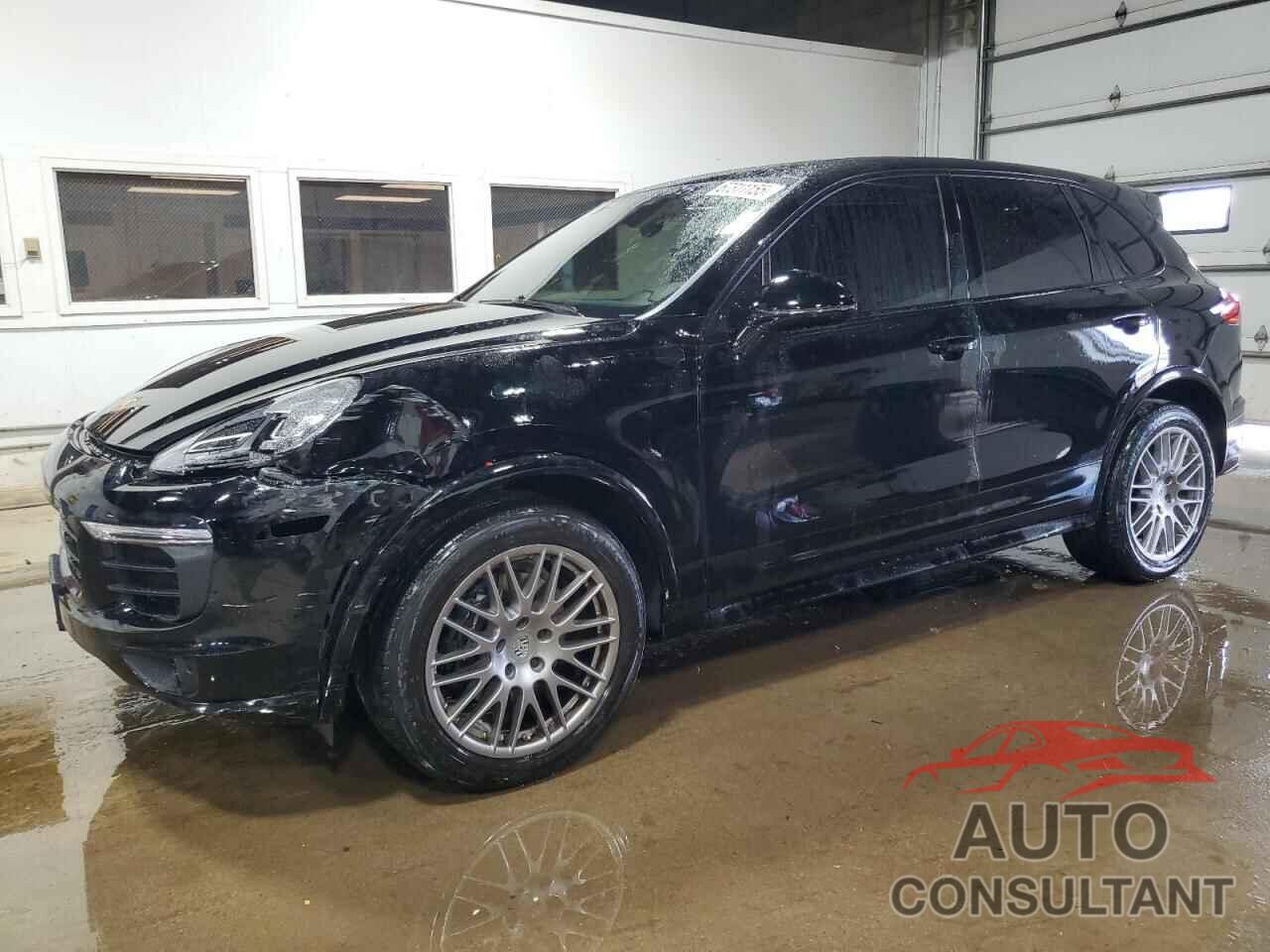 PORSCHE CAYENNE 2016 - WP1AA2A29GKA11444