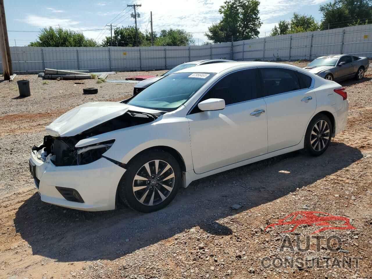 NISSAN ALTIMA 2017 - 1N4AL3AP8HC217305