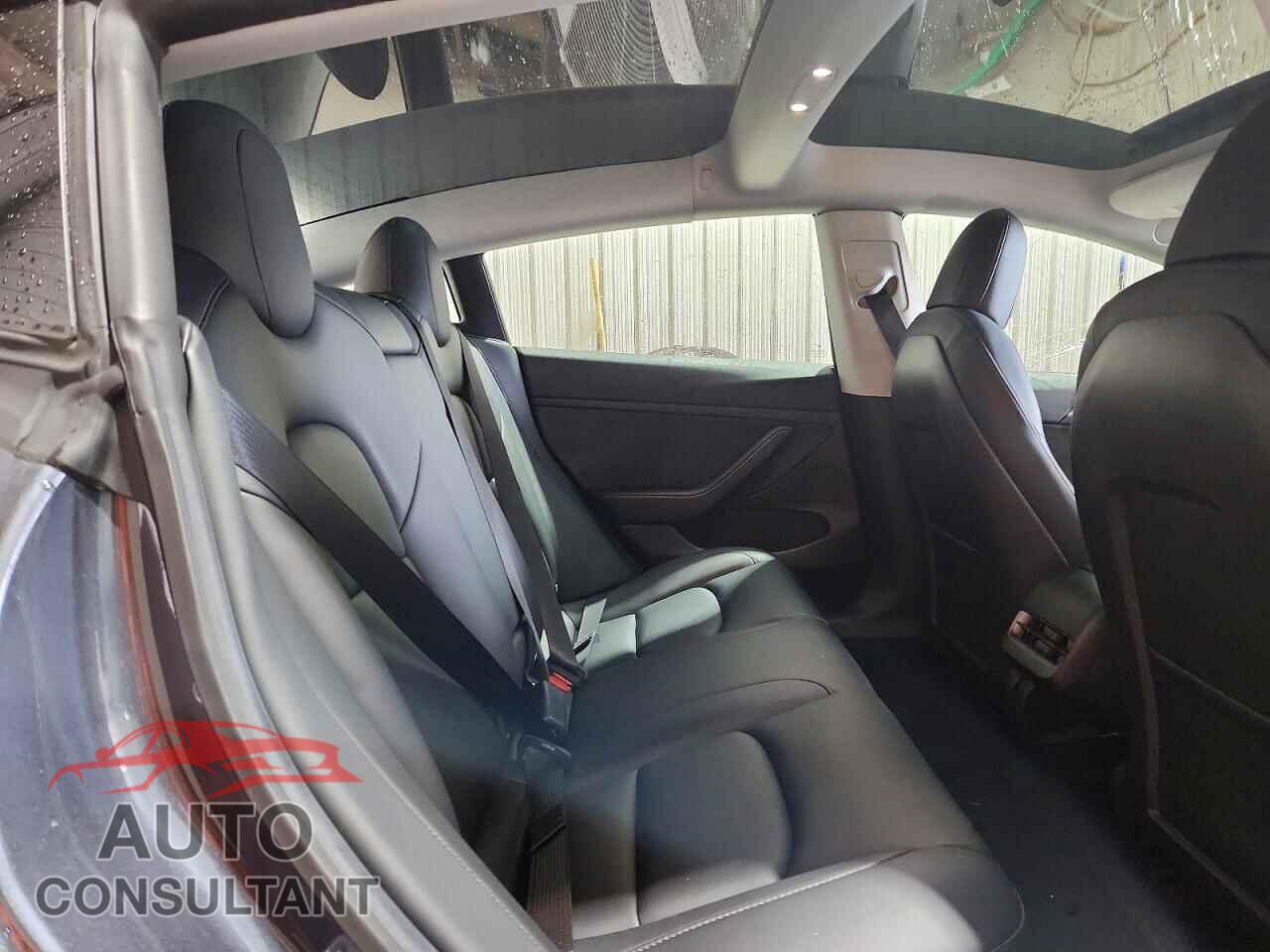 TESLA MODEL 3 2021 - 5YJ3E1EA4MF062272