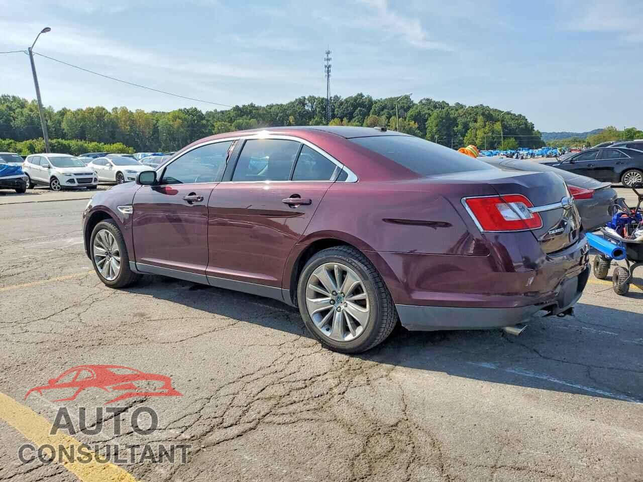 FORD TAURUS 2011 - 1FAHP2FW0BG135940