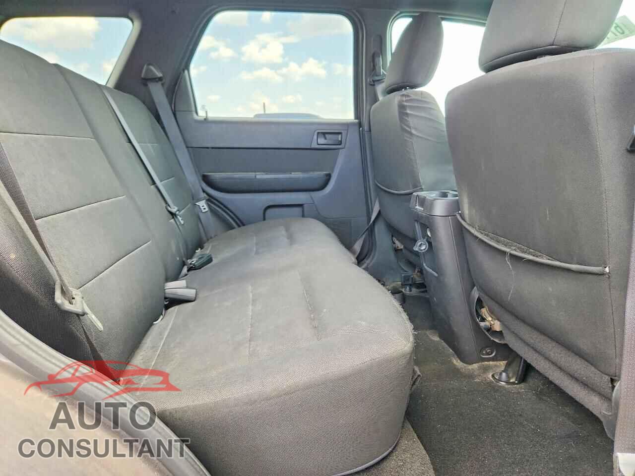 FORD ESCAPE 2012 - 1FMCU0DG2CKC15151