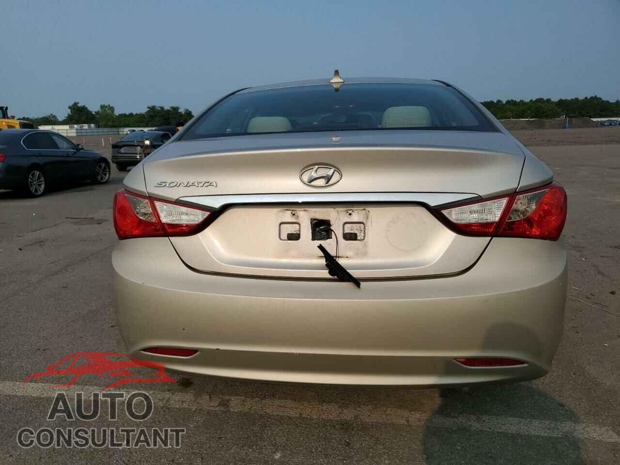 HYUNDAI SONATA 2011 - 5NPEB4AC4BH096558