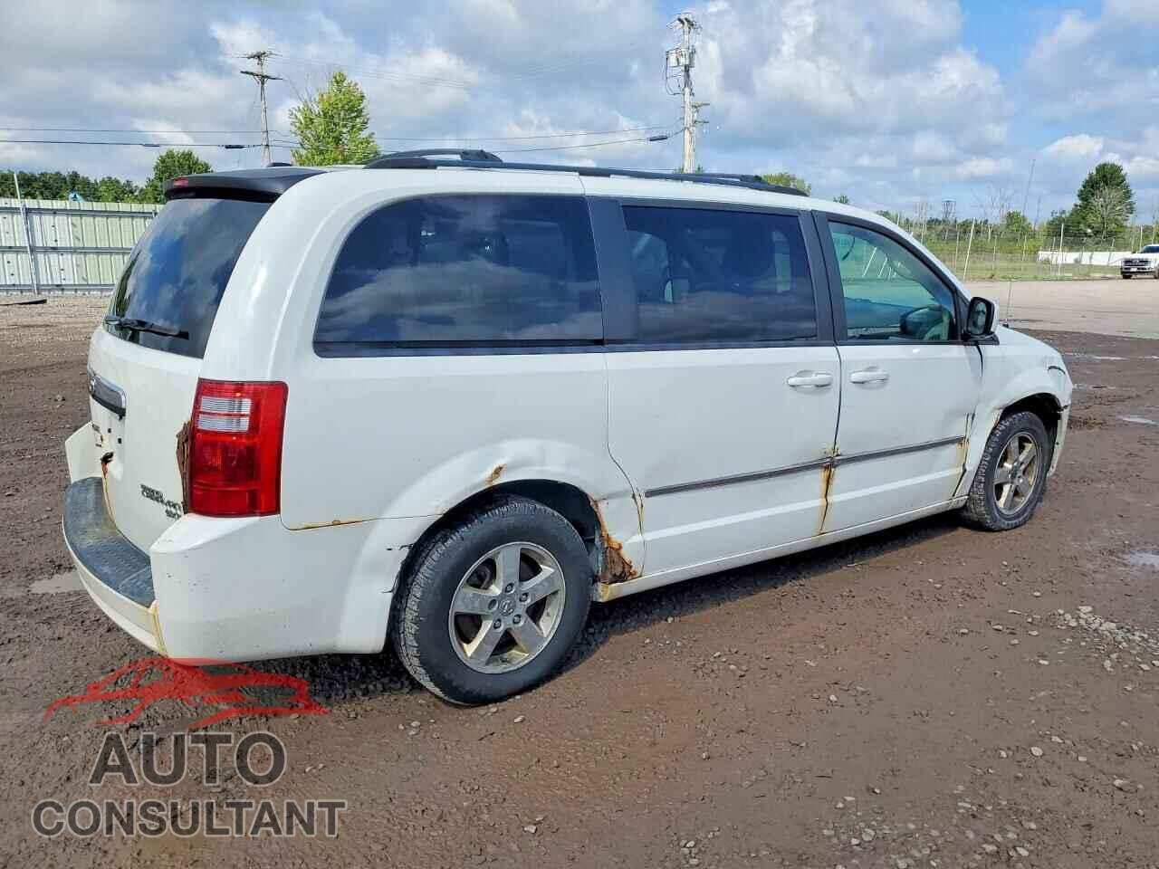 DODGE CARAVAN 2010 - 2D4RN5D11AR107240