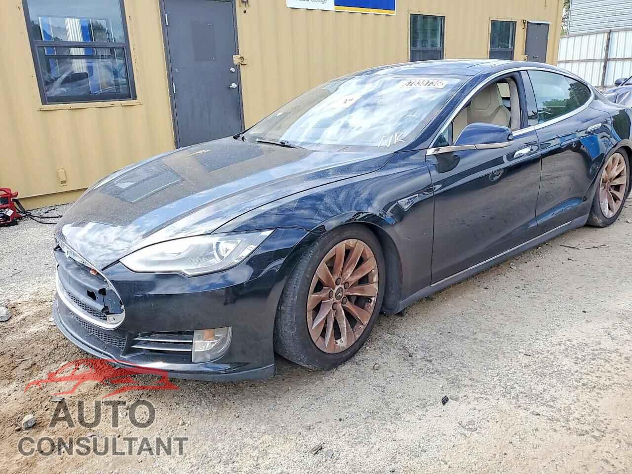 TESLA MODEL S 2012 - 5YJSA1DP9CFS00576