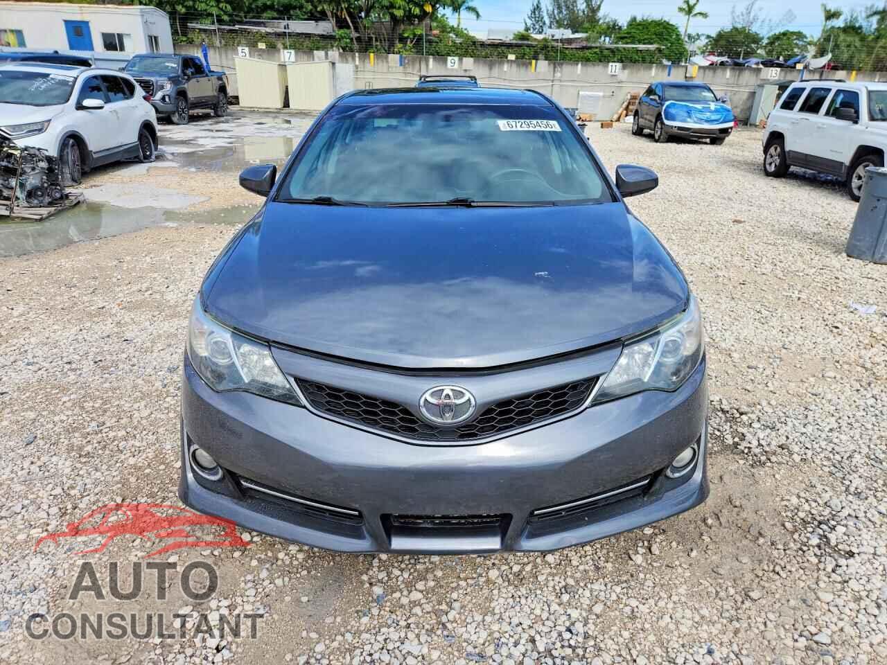 TOYOTA CAMRY 2014 - 4T1BF1FK9EU737621