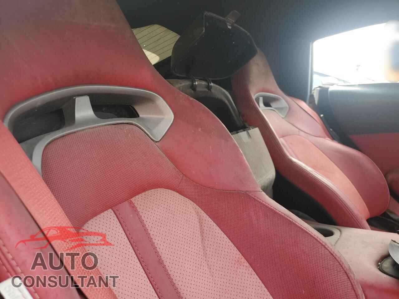 DODGE VIPER 2013 - 1C3ADEBZ5DV400182