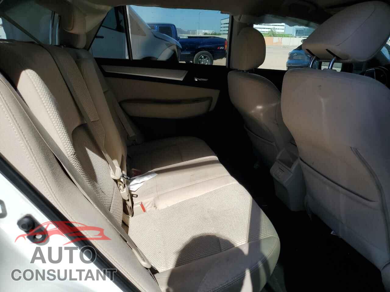 SUBARU OUTBACK 2019 - 4S4BSAFC7K3208089