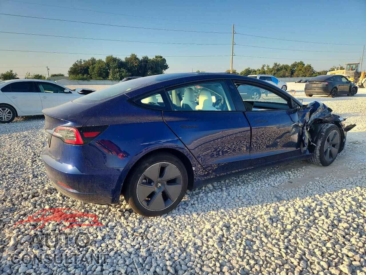 TESLA MODEL 3 2023 - 5YJ3E1EA8PF670056