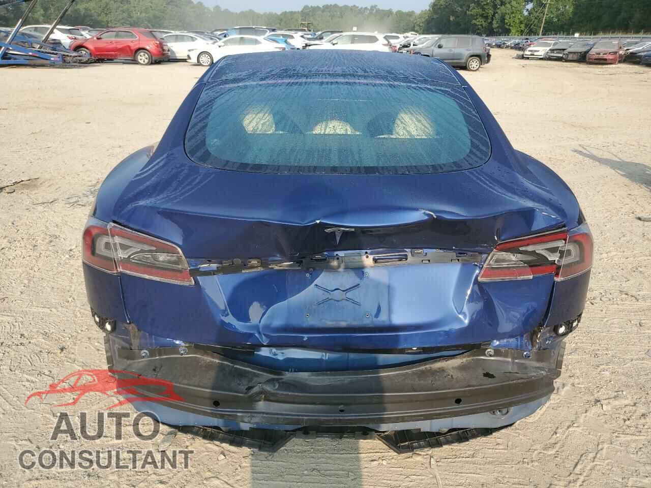 TESLA MODEL S 2022 - 5YJSA1E58NF472214