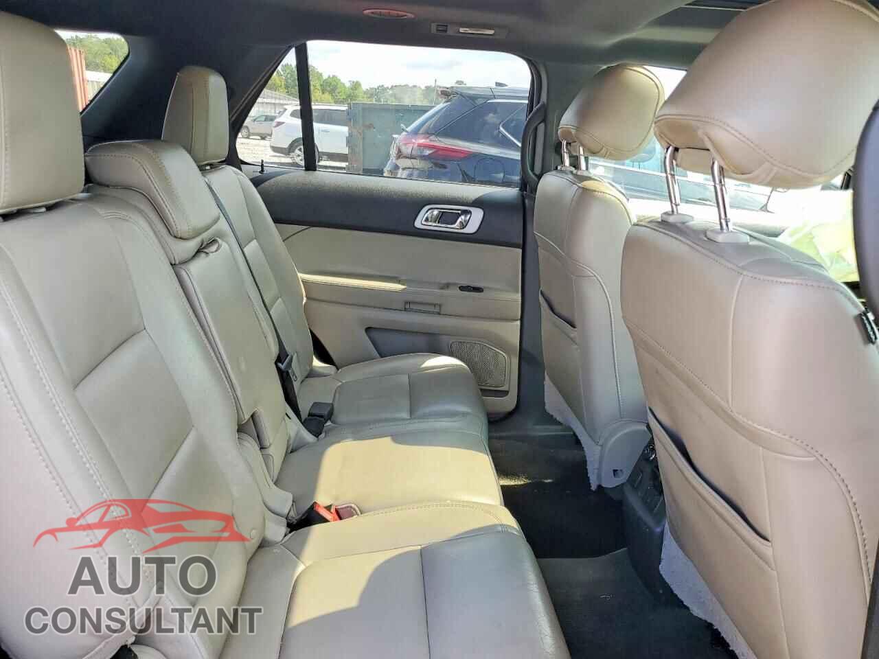 FORD EXPLORER 2013 - 1FM5K7F81DGA31174
