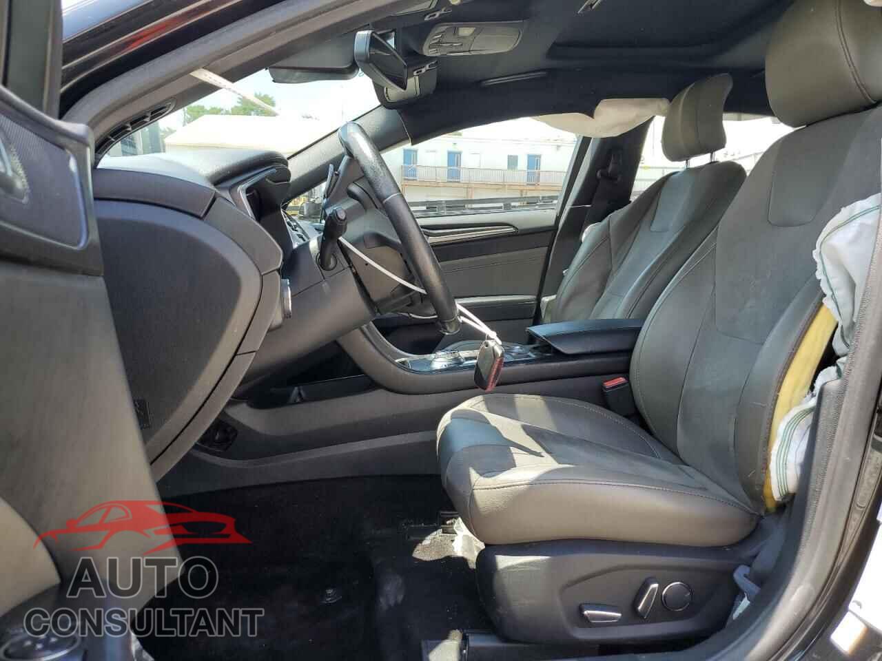 FORD FUSION 2017 - 3FA6P0VP6HR219509