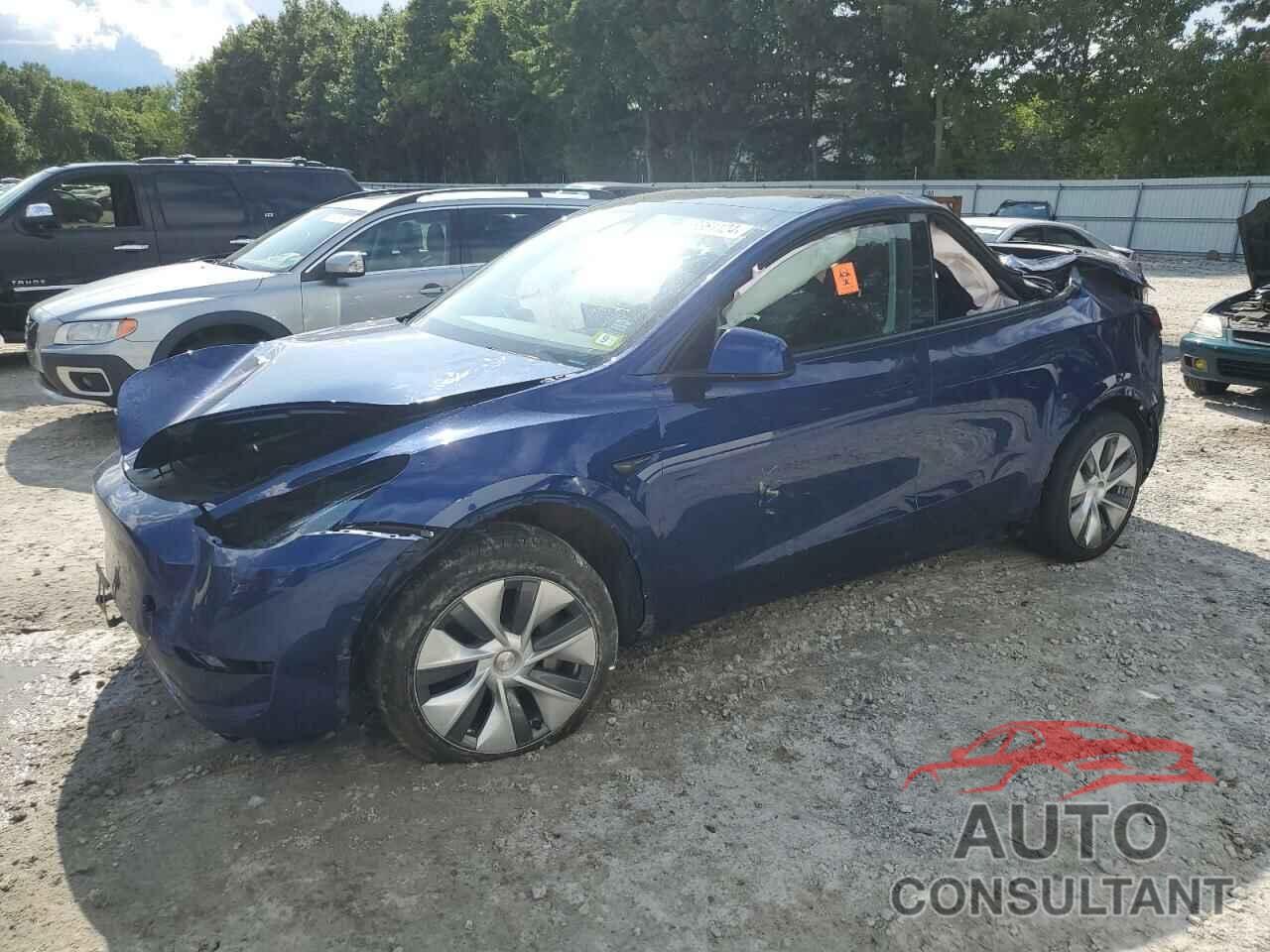 TESLA MODEL Y 2023 - 7SAYGDEE1PA028458