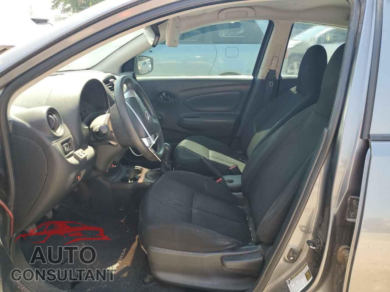 NISSAN VERSA 2016 - 3N1CN7AP3GL886091