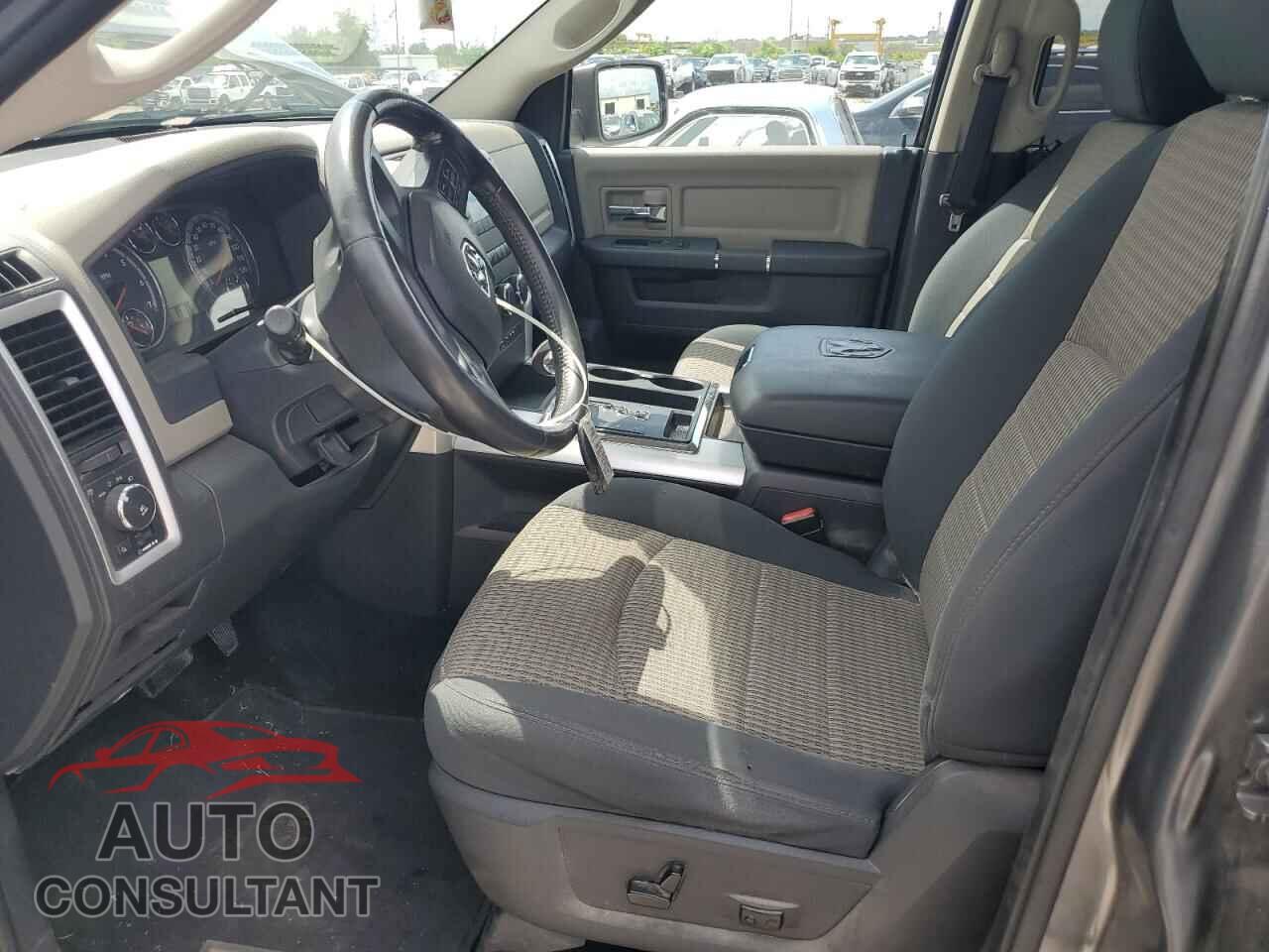 DODGE RAM 1500 2012 - 1C6RD7LT2CS343659