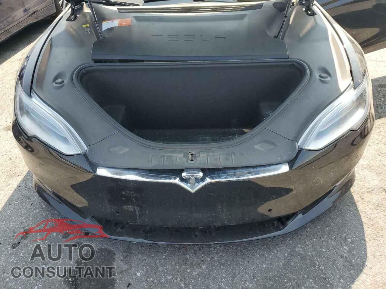 TESLA MODEL S 2018 - 5YJSA1E27JF282923