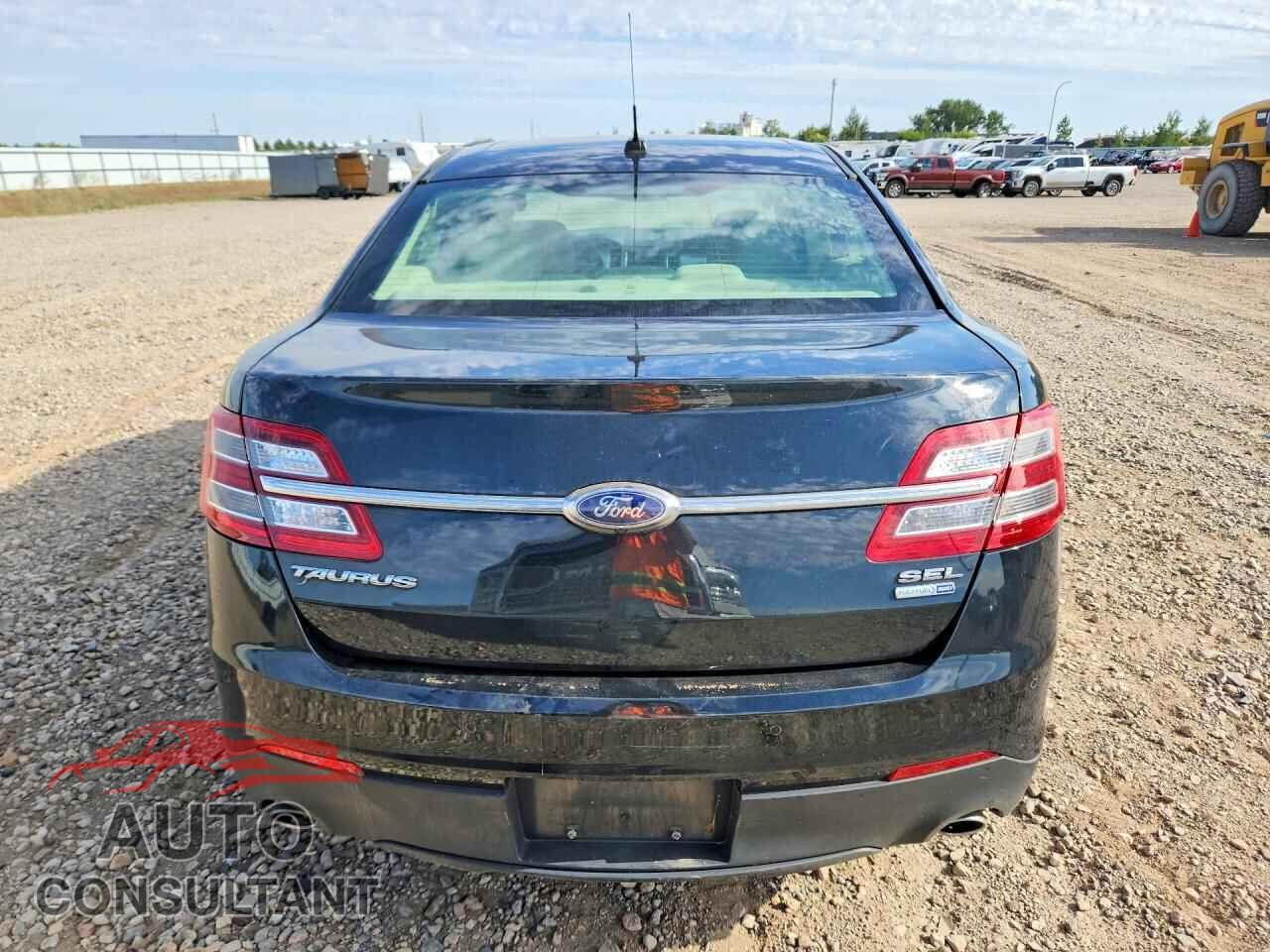 FORD TAURUS 2015 - 1FAHP2H89FG124438