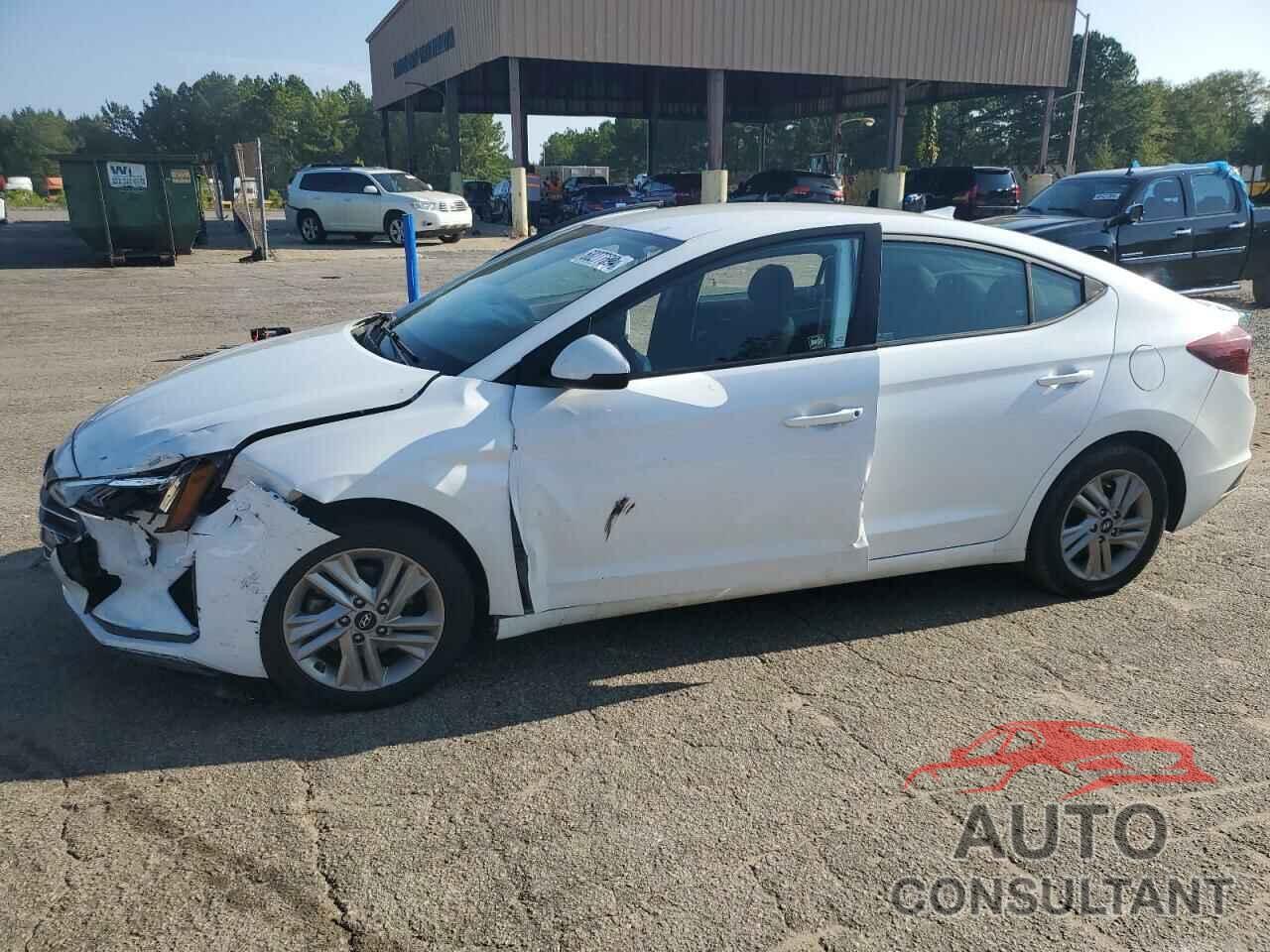 HYUNDAI ELANTRA 2020 - 5NPD84LF1LH546301