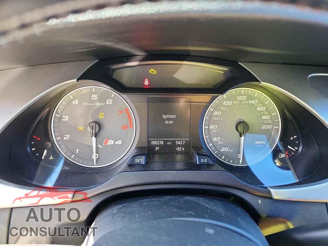 AUDI S4/RS4 2012 - WAUBGAFL0CA026332