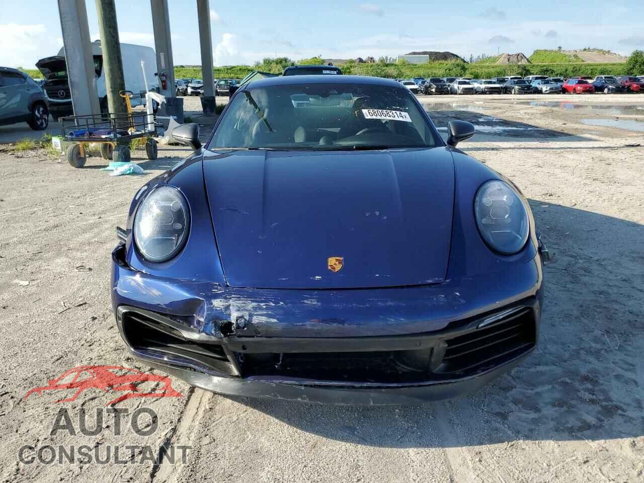 PORSCHE 911 2024 - WP0AA2A99RS210110