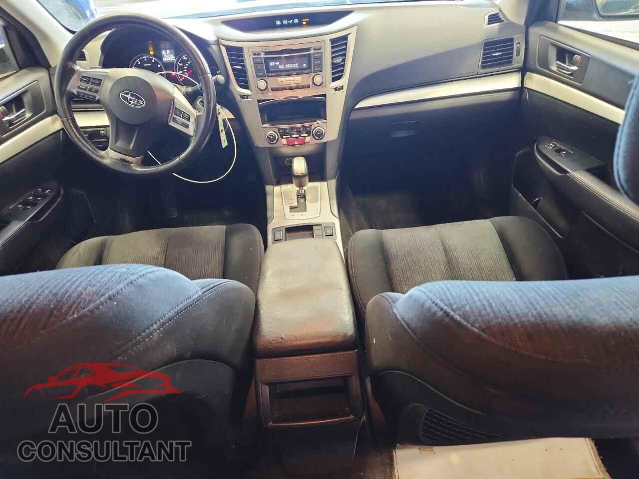SUBARU OUTBACK 2013 - 4S4BRBGCXD3301160
