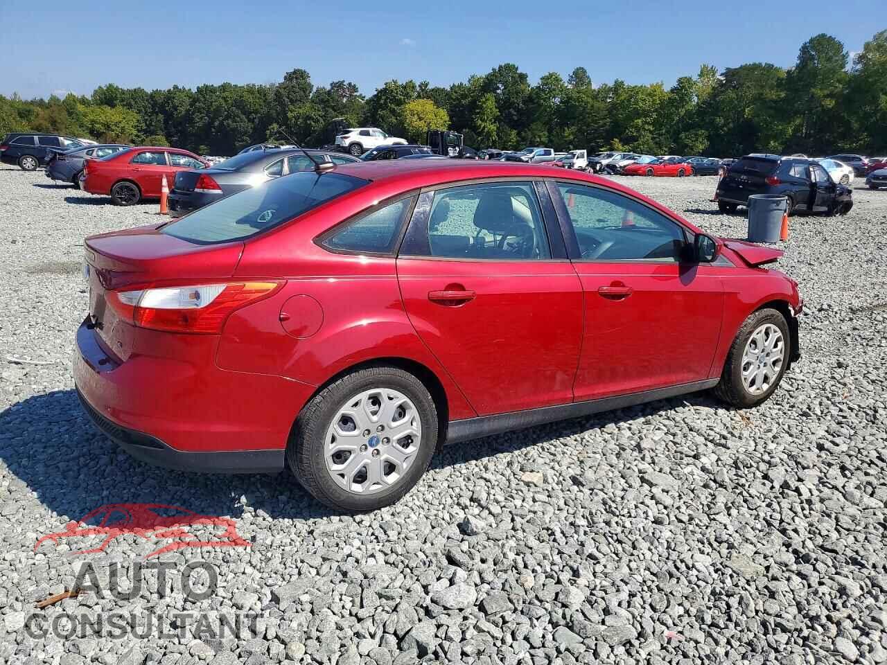 FORD FOCUS 2012 - 1FAHP3F24CL265442