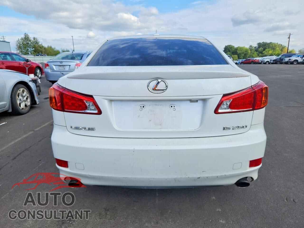 LEXUS IS 2010 - JTHBF5C28A2094750