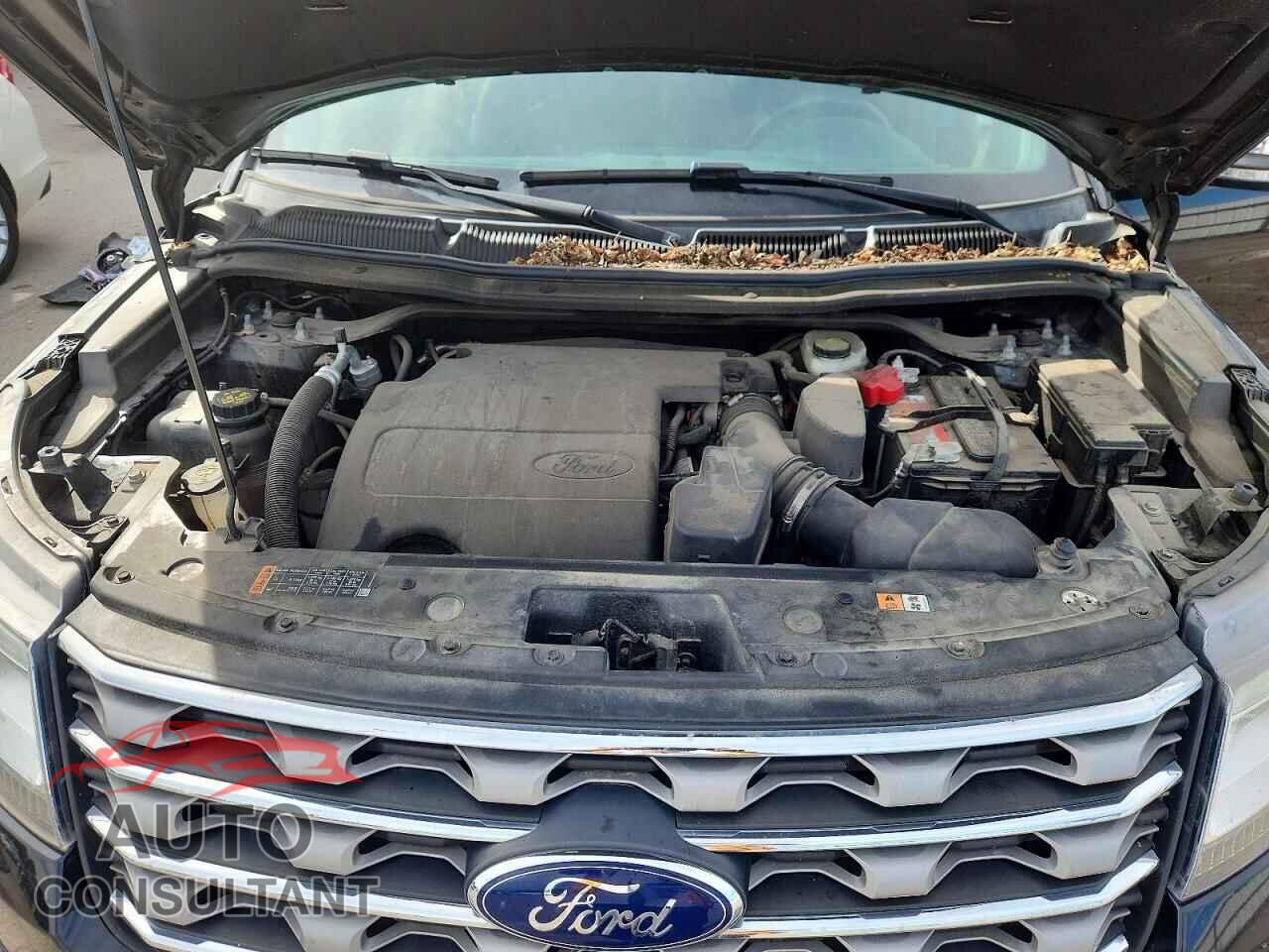 FORD EXPLORER 2017 - 1FM5K7D8XHGC84244