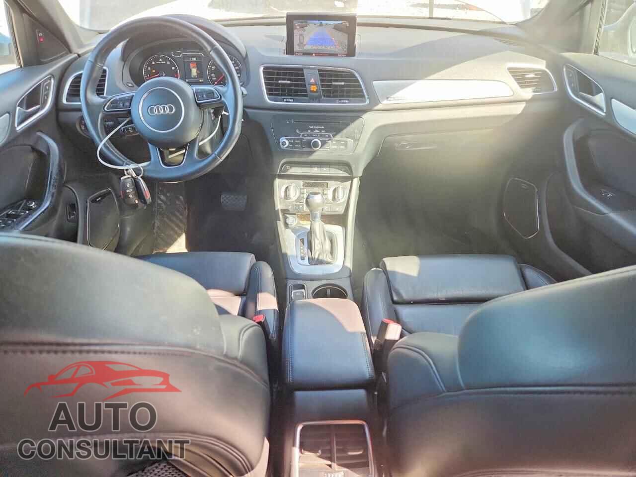 AUDI Q3 2015 - WA1GFCFS3FR014352