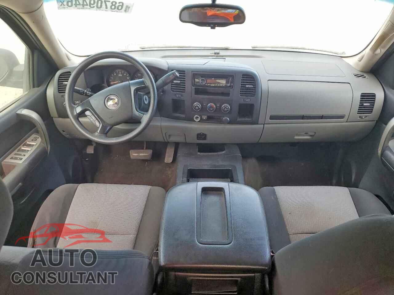 CHEVROLET SILVERADO 2009 - 1GCEC19CX9Z231237