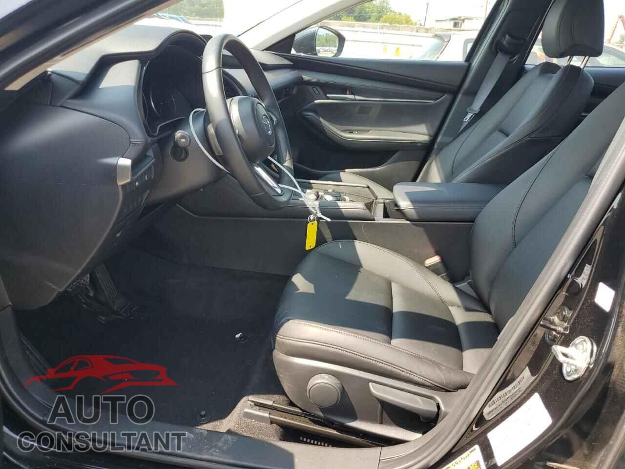 MAZDA 3 SELECT S 2025 - JM1BPABM9S1756451