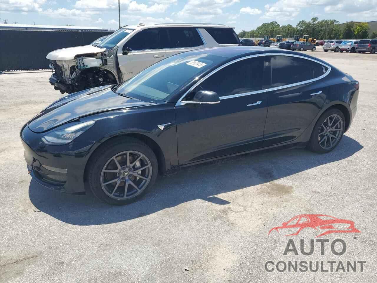 TESLA MODEL 3 2018 - 5YJ3E1EA7JF016057