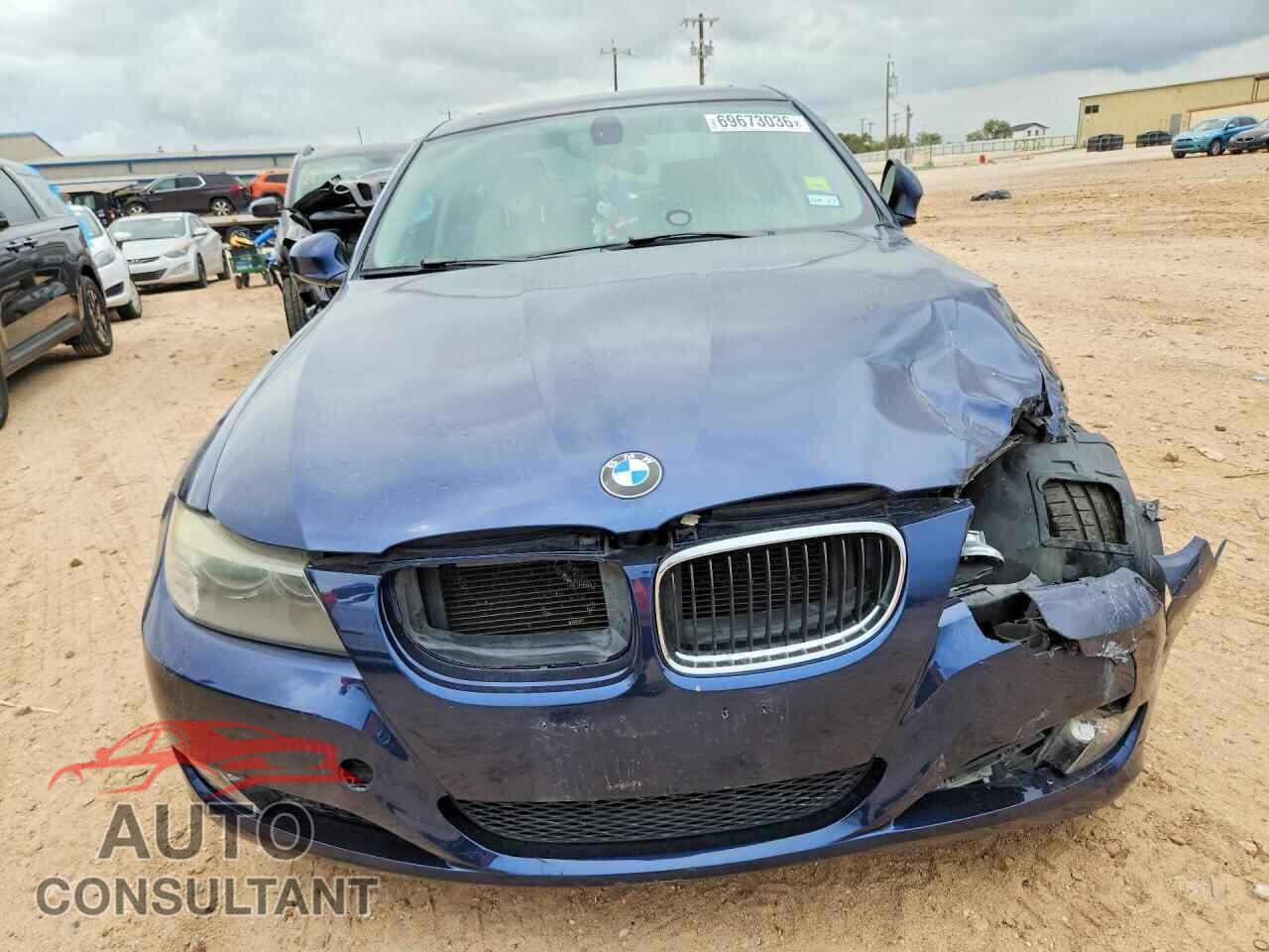 BMW 3 SERIES 2011 - WBAPH7C54BE851602