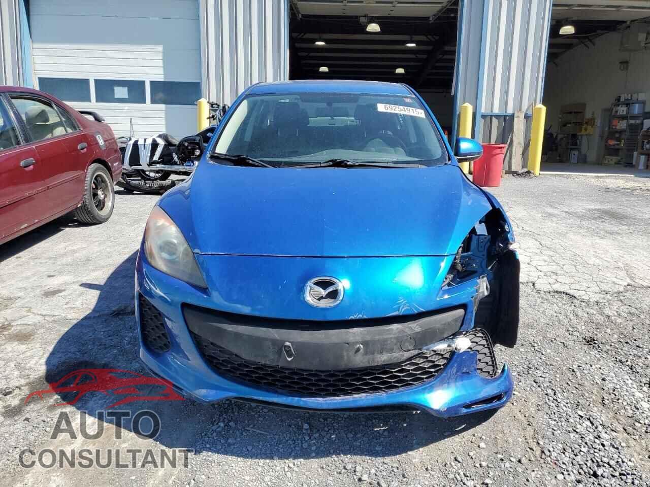 MAZDA 3 2012 - JM1BL1V84C1700736