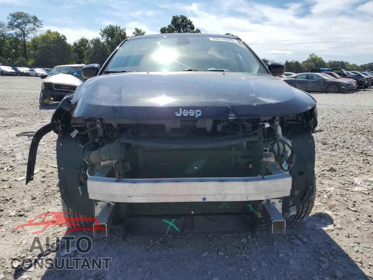 JEEP COMPASS 2018 - 3C4NJDBB1JT138692