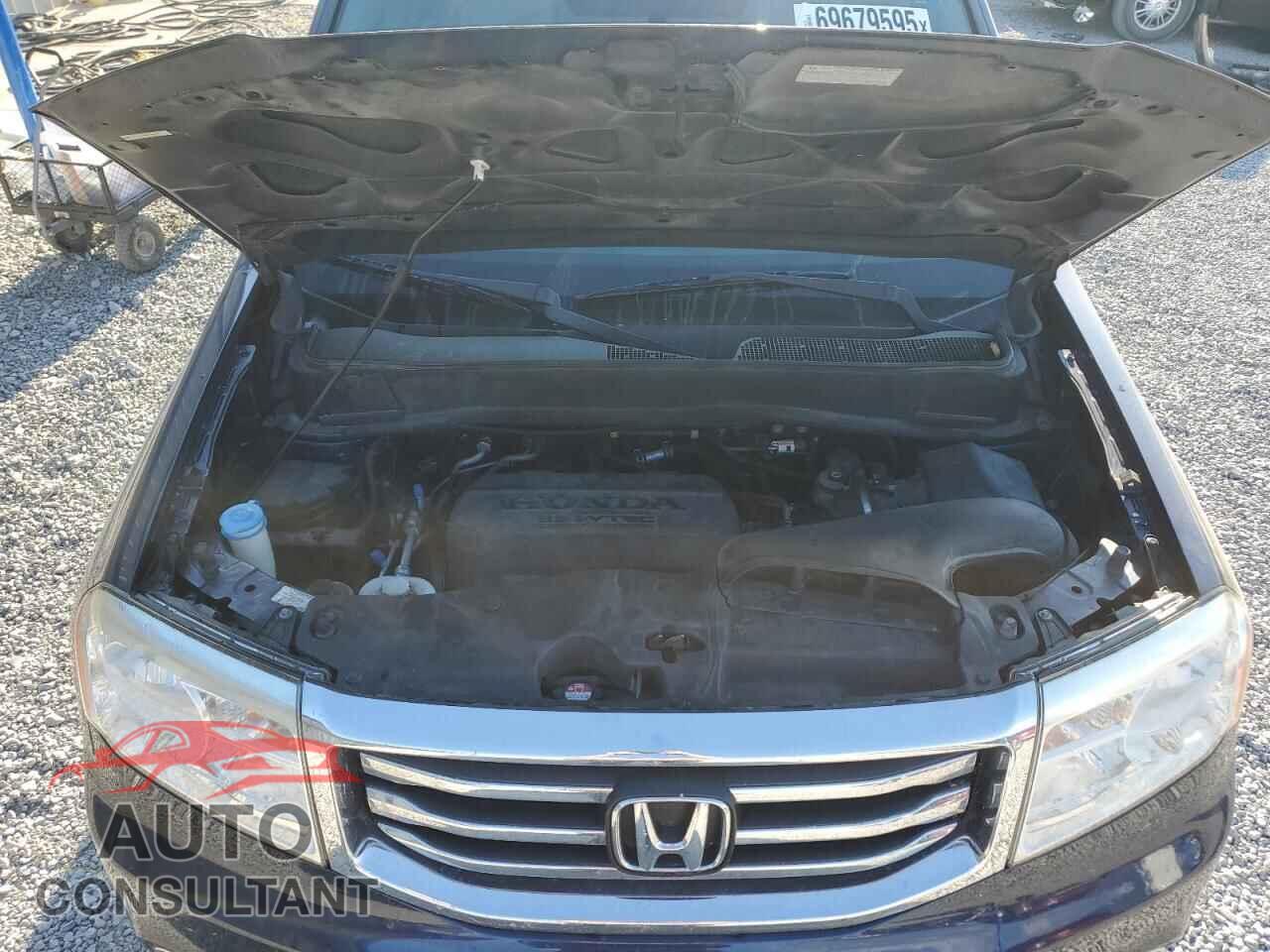 HONDA PILOT 2013 - 5FNYF4H59DB084237