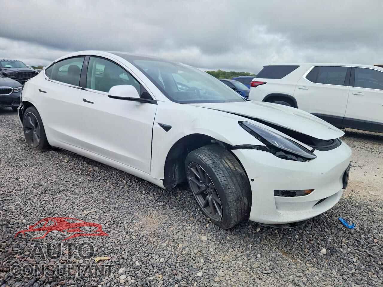 TESLA MODEL 3 2021 - 5YJ3E1EA9MF013620